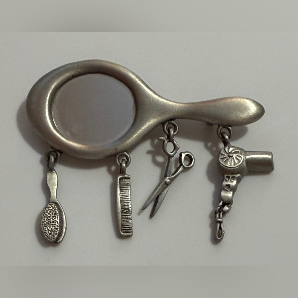 J J Jonette Jewelry Vintage Hairstylist Mirror Hanging Charms Brooch Pin Pewter